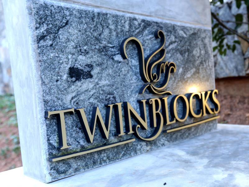Twin Blocks Nature Resort 아누라다푸라 외부 사진